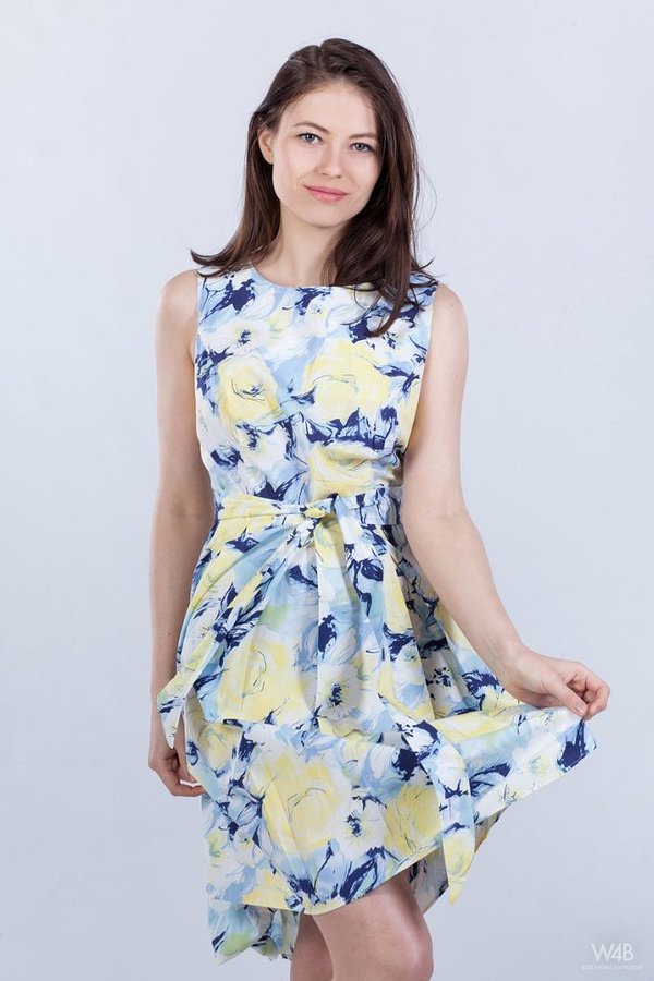 Елена, 21